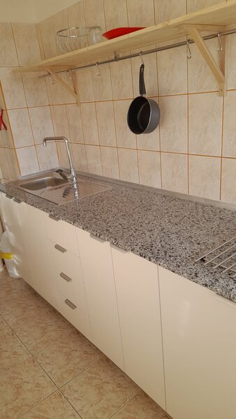 Dorobantilor, Stefen cel Mare, bloc Perla.