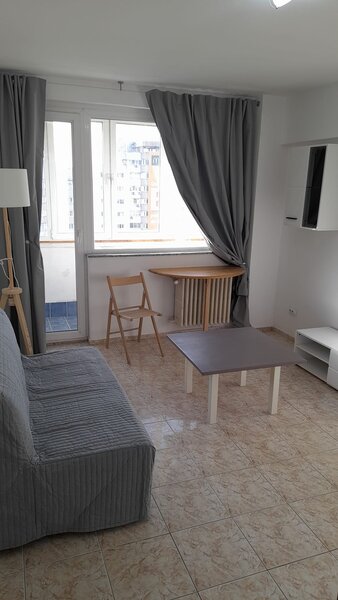 Dorobantilor, Stefen cel Mare, bloc Perla.